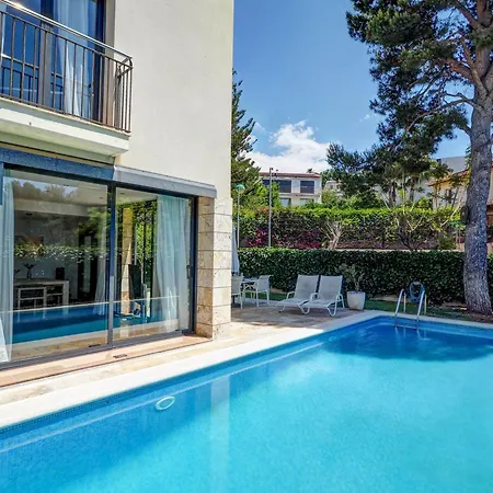 Sunset House By Hello Homes וילה סיטגס