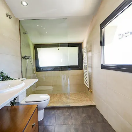 Sunset House By Hello Homes סיטגס