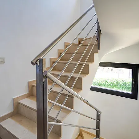 Sunset House By Hello Homes * סיטגס